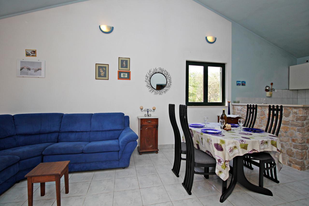 Guest House Beverin Сали Екстер'єр фото